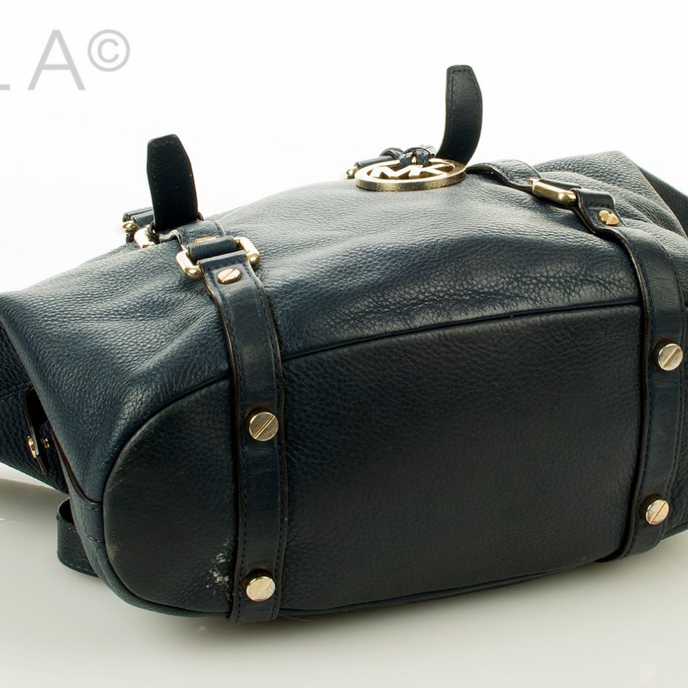 MICHAEL KORS PEBBLED BLUE LEATHER SATCHEL - Picture 7 of 13